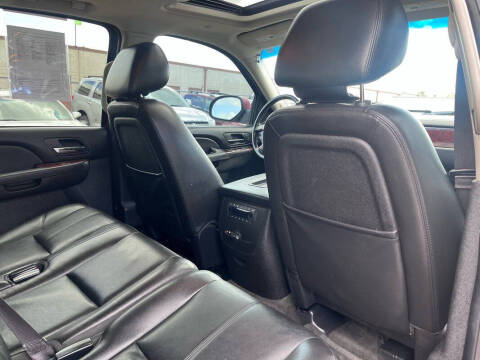 2013 Chevrolet Suburban LT