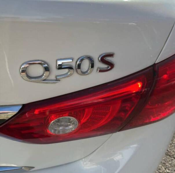 2015 Infiniti Q50 Sport