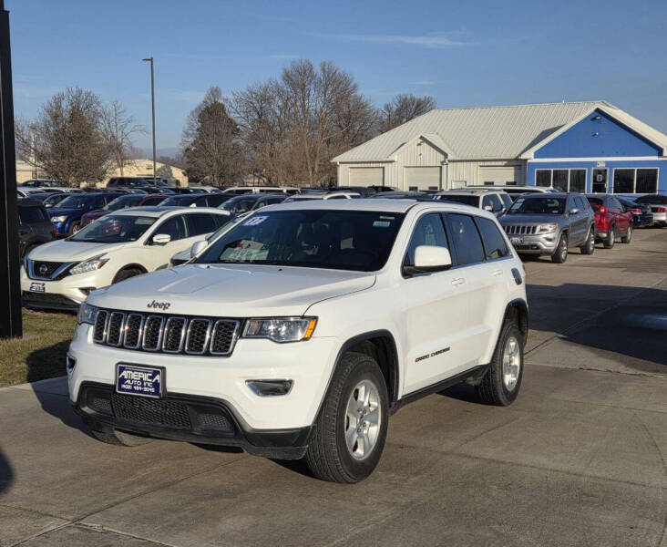 2017 Jeep Grand Cherokee Laredo