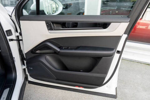 2024 Porsche Cayenne