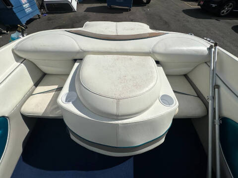 1998 Bayliner 2050 CX