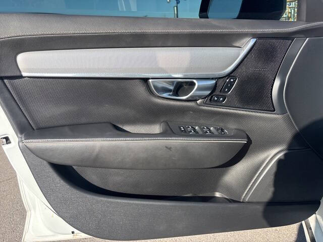 2020 Volvo S90 T6 R-Design