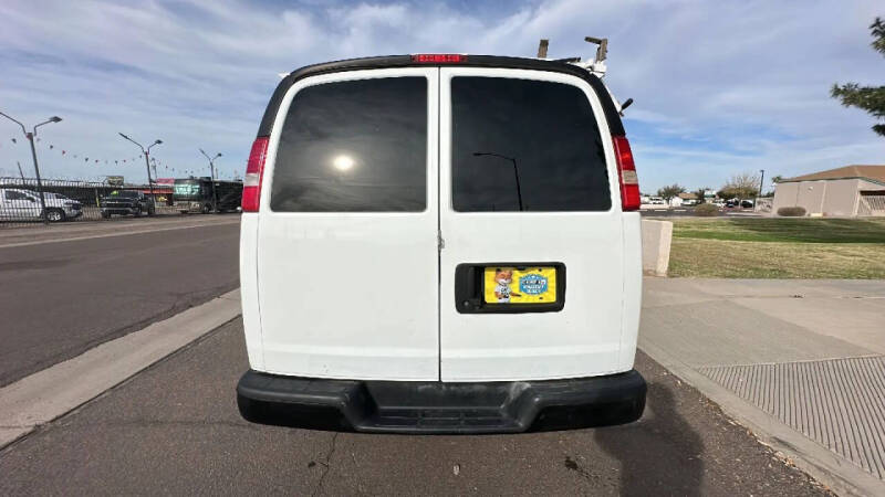 2017 Chevrolet Express 2500
