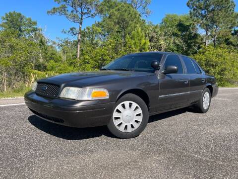 2009 Ford Crown Victoria for sale at VICTORY LANE AUTO SALES in Port Richey FL