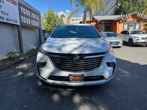 2023 Buick Enclave Essence