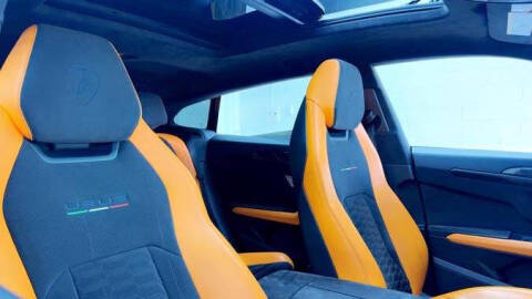 2021 Lamborghini Urus