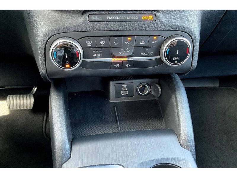 2025 Ford Escape Active