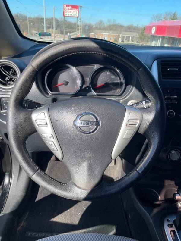 2014 Nissan Versa Note SV