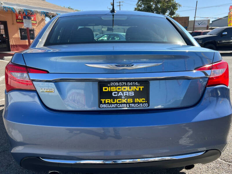 2011 Chrysler 200 Touring