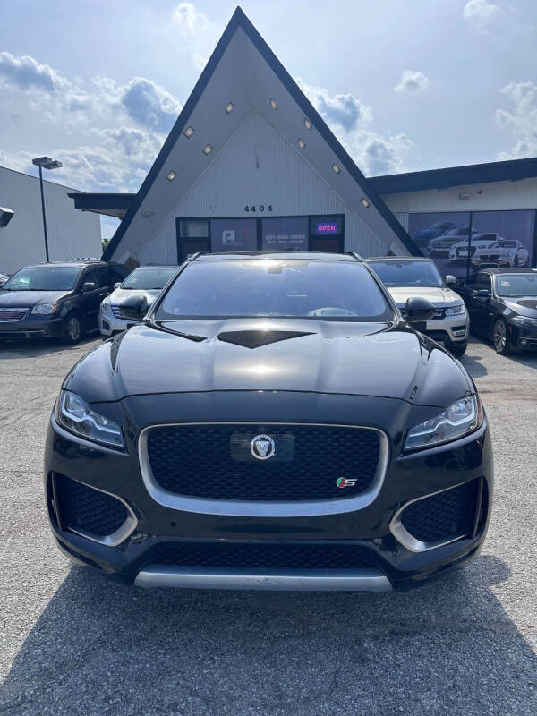 2019 Jaguar F-PACE S