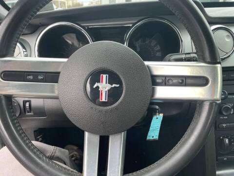 2007 Ford Mustang GT Deluxe