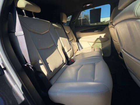 2017 Cadillac XT5