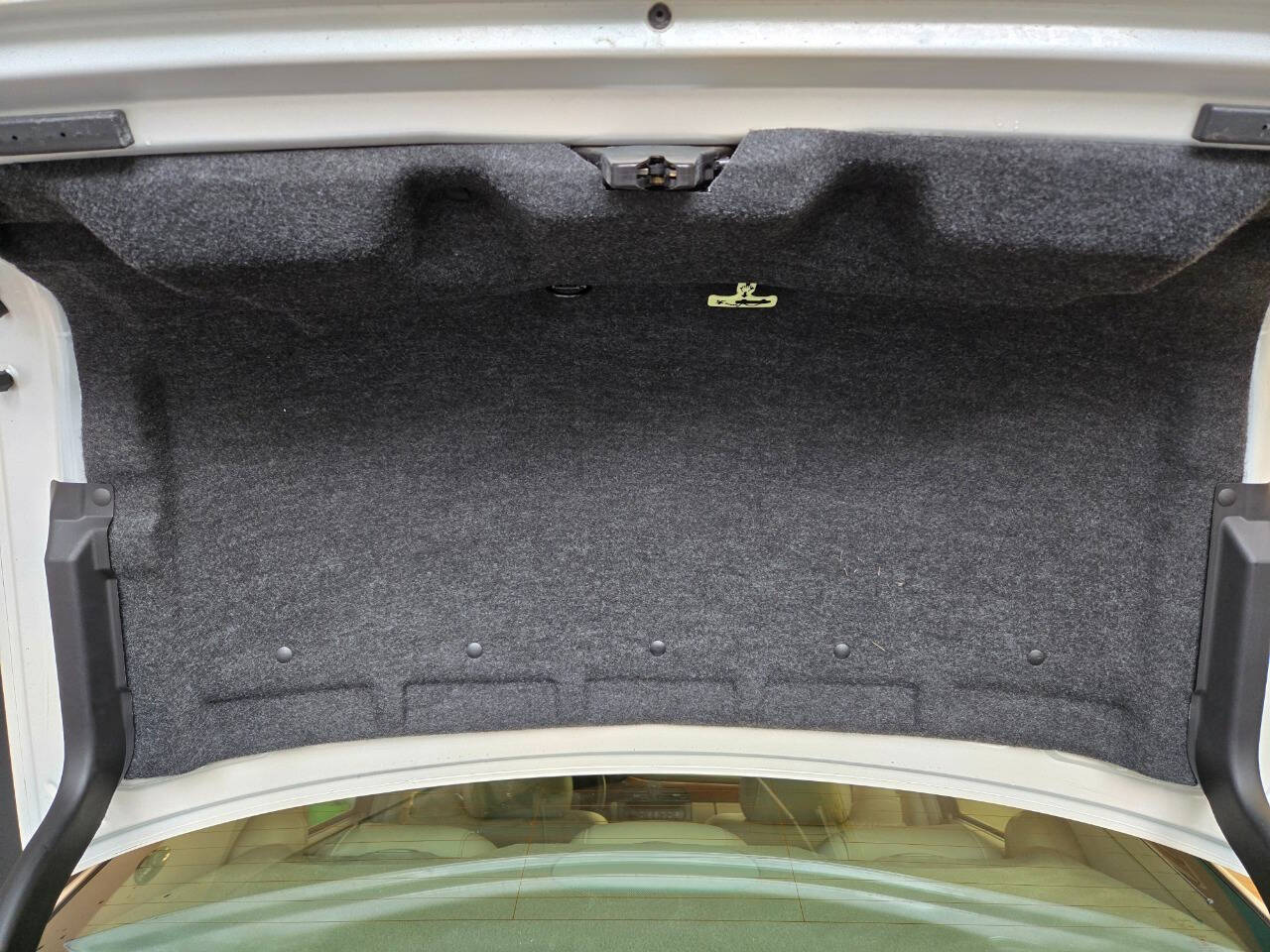 2002 Cadillac DeVille 119