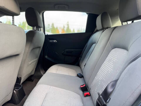 2013 Chevrolet Sonic LS Auto