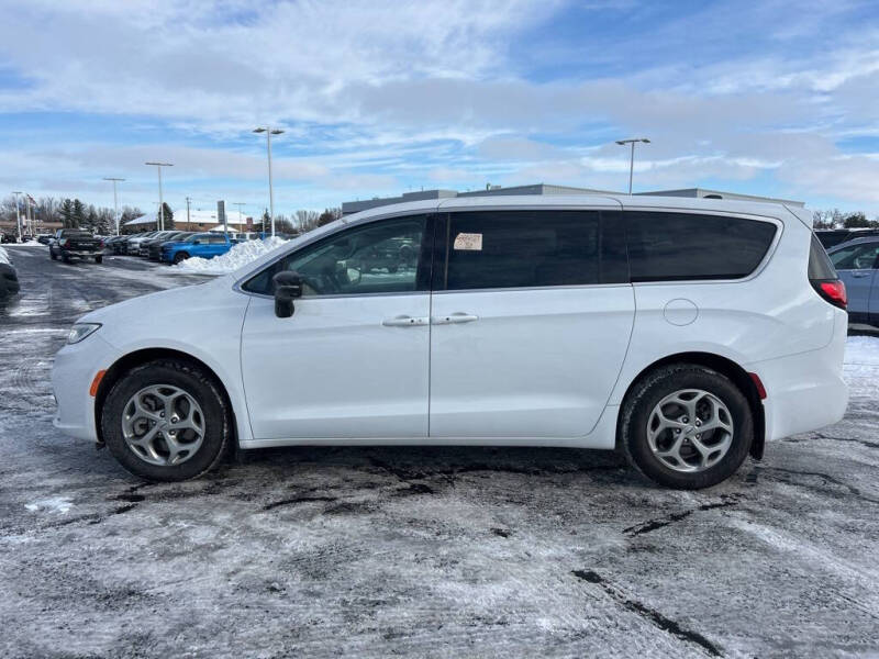 2024 Chrysler Pacifica Limited