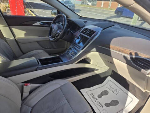 2017 Lincoln MKZ Reserve