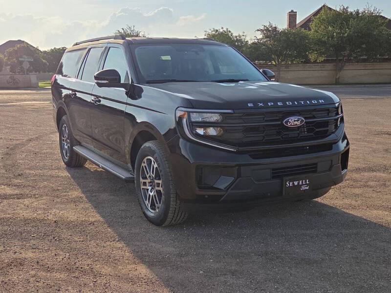 2026 Ford Expedition MAX Active