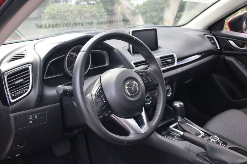 2016 Mazda MAZDA3 i Touring