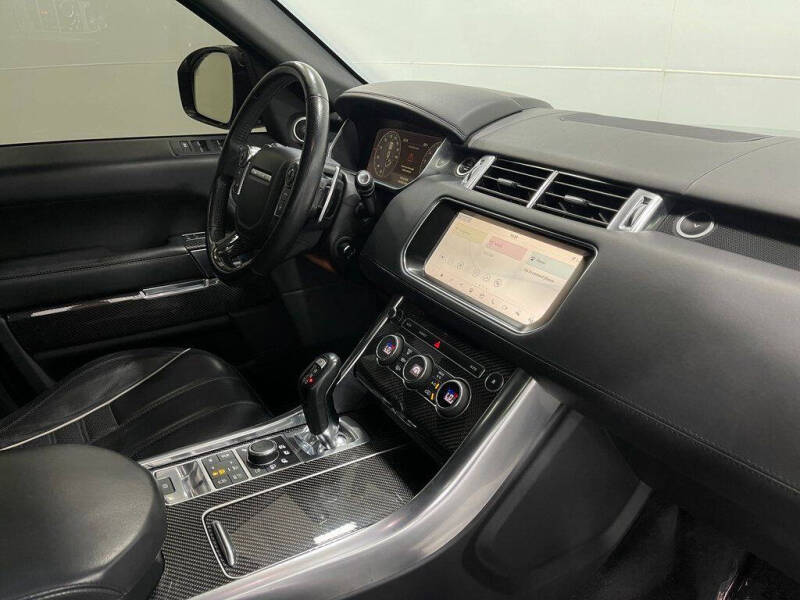 2017 Land Rover Range Rover Sport SVR