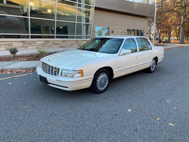 1998 Cadillac DeVille for sale at Vintage Motors USA in Roselle, NJ