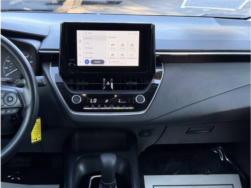 2023 Toyota Corolla LE