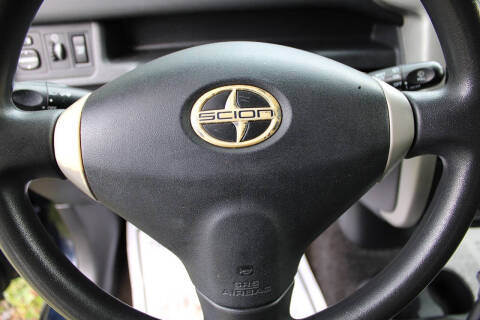 2005 Scion xB