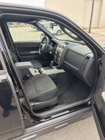 2009 Ford Escape XLT