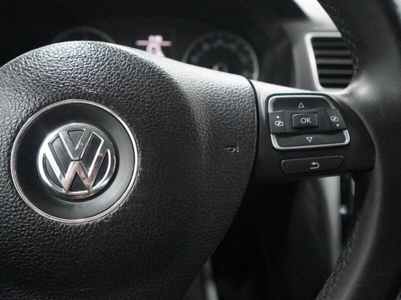 2013 Volkswagen Passat