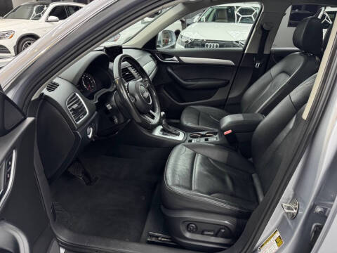 2015 Audi Q3 2.0T quattro Premium Plus