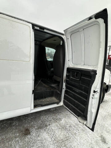 2016 Chevrolet Express 2500