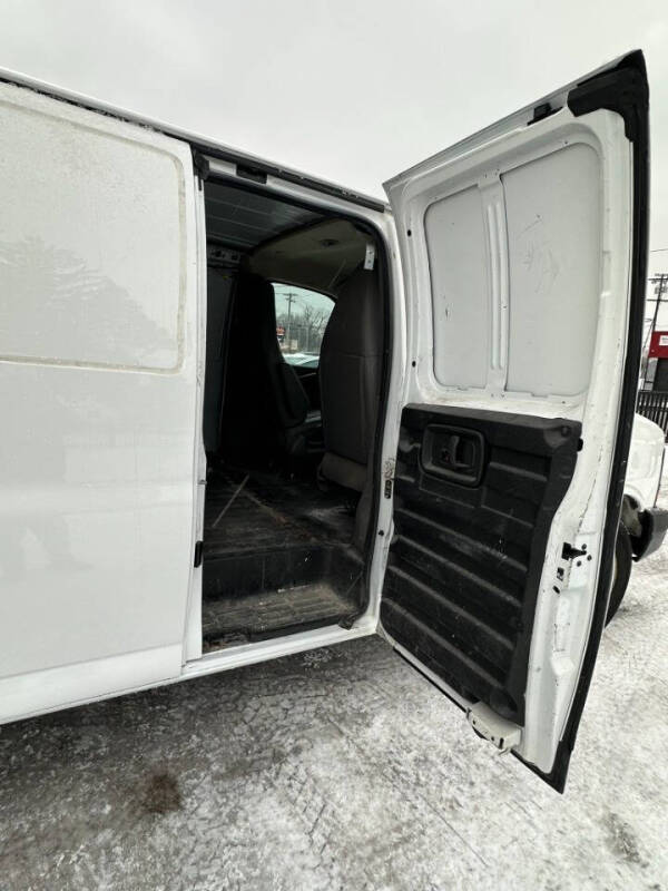 2016 Chevrolet Express 2500