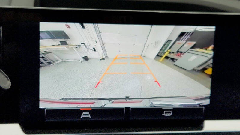 2025 GMC Sierra 1500 Elevation Standard