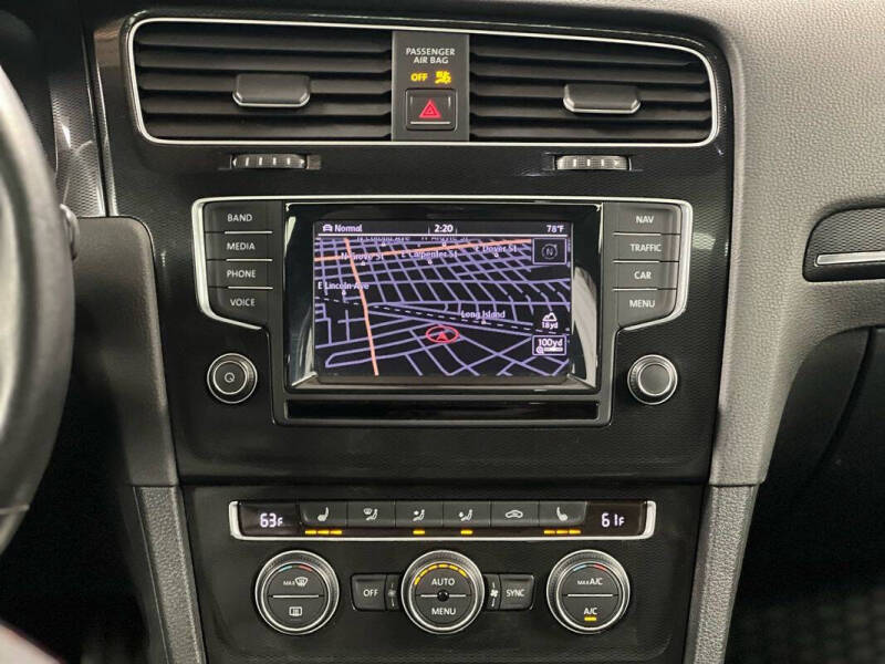 2015 Volkswagen Golf GTI Autobahn