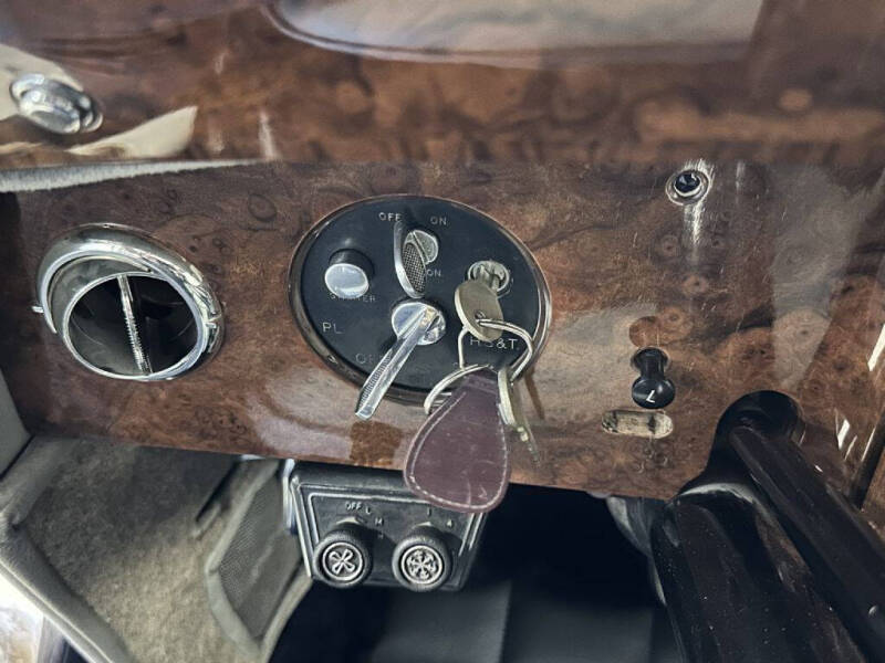 1954 Rolls-Royce Silver Dawn