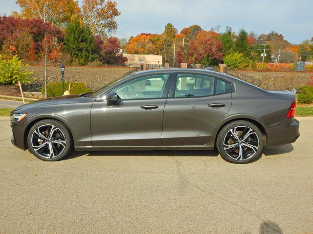 2025 Volvo S60 B5 Core