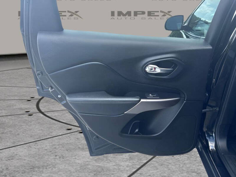 2021 Jeep Cherokee Latitude Plus