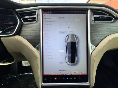 2015 Tesla Model S 70D