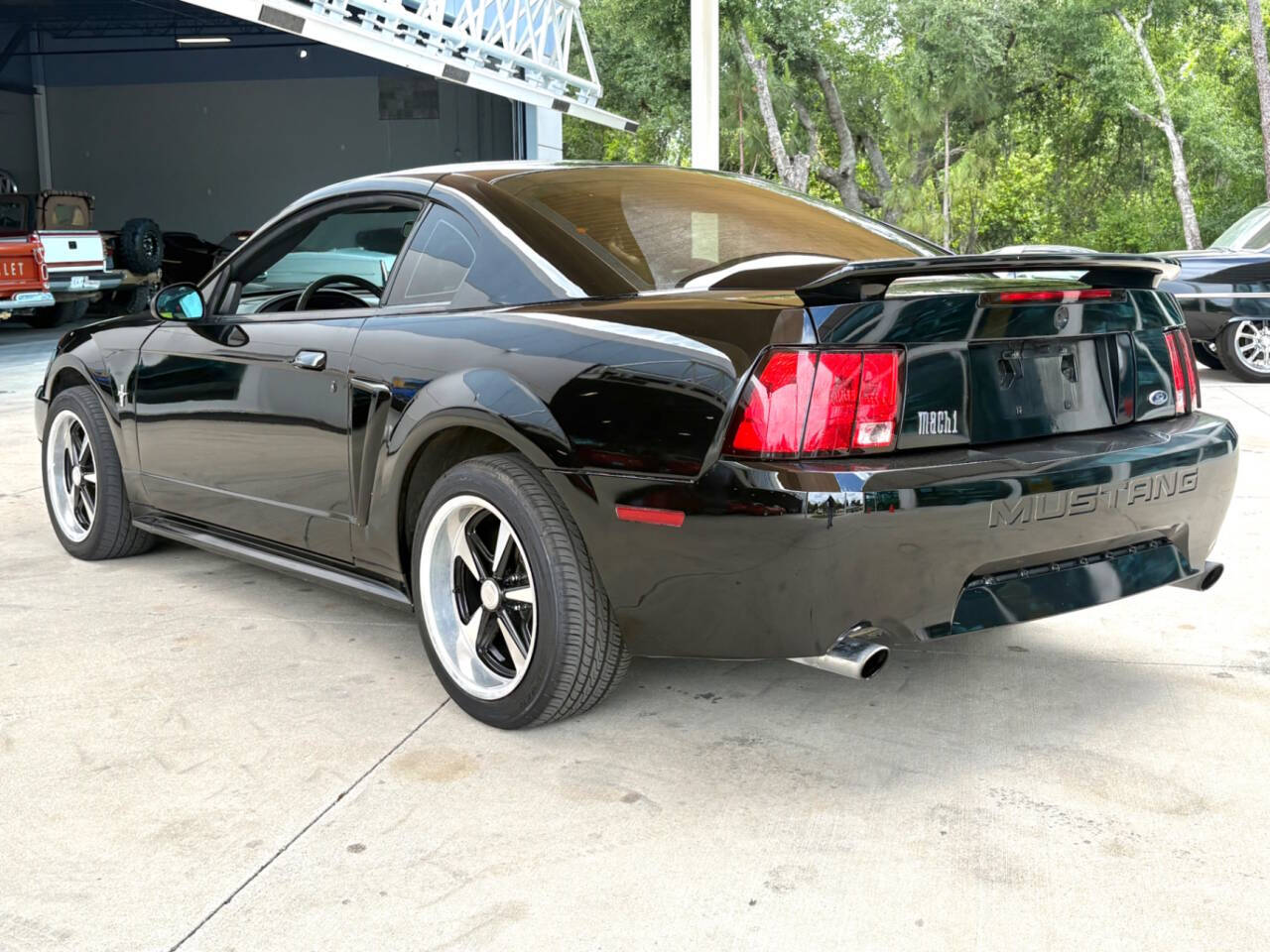 2003 Ford Mustang 9
