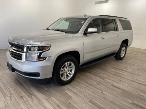 2019 Chevrolet Suburban for sale at TRAVERS GMT AUTO SALES - Autos para ti in Florissant MO