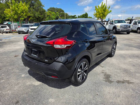 2020 Nissan Kicks SV
