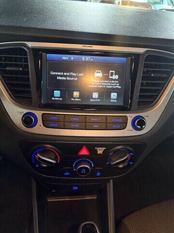 2019 Hyundai Accent SE