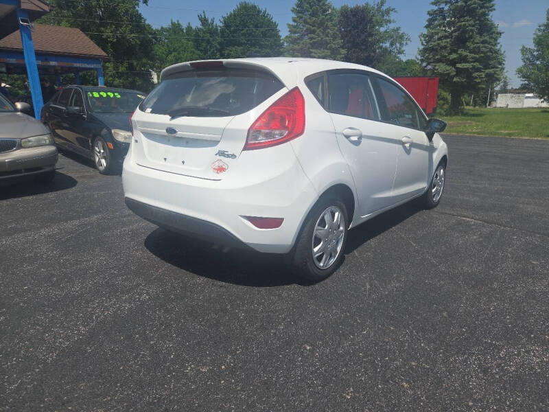 2011 Ford Fiesta SE
