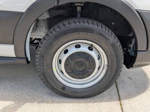 2025 Ford Transit 250