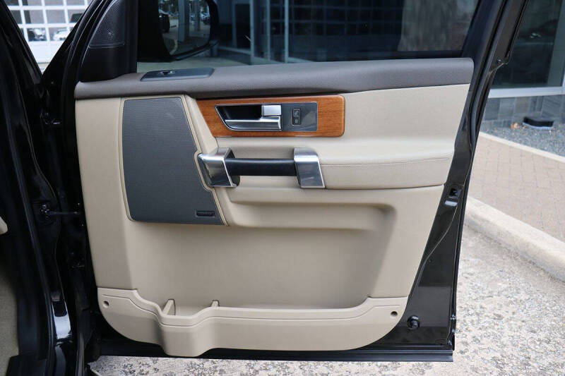 2016 Land Rover LR4 HSE