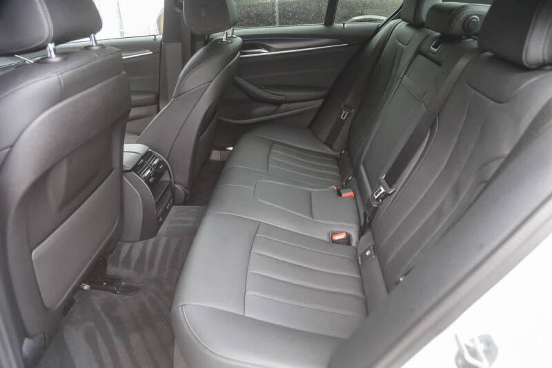 2023 BMW 5 Series 530e