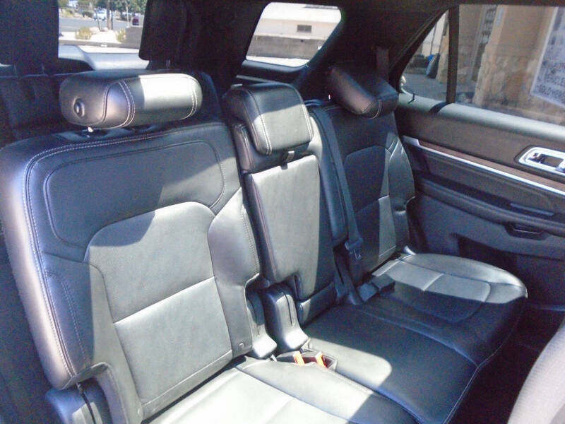 2017 Ford Explorer Limited