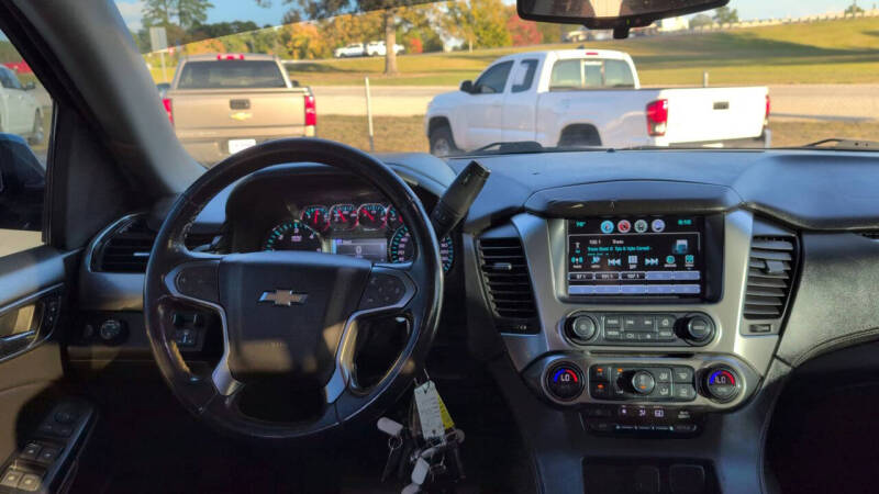 2018 Chevrolet Suburban LS