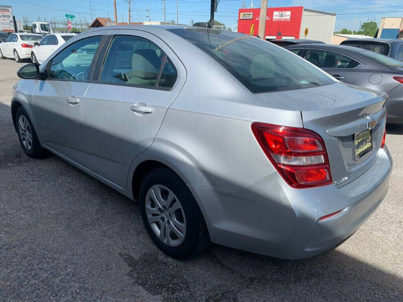 2019 Chevrolet Sonic LS Auto