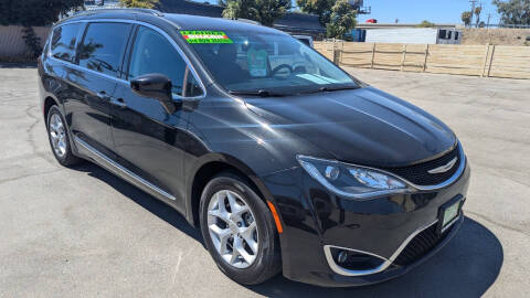 2017 Chrysler Pacifica for sale at Approved Autos in Bakersfield CA