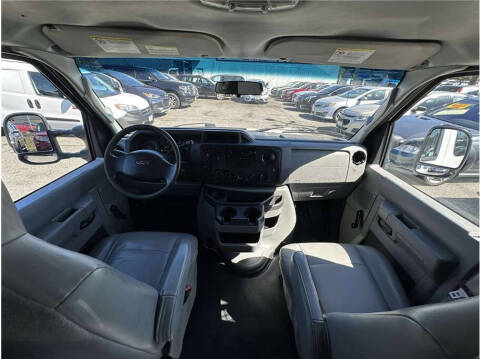 2013 Ford E-Series E-250